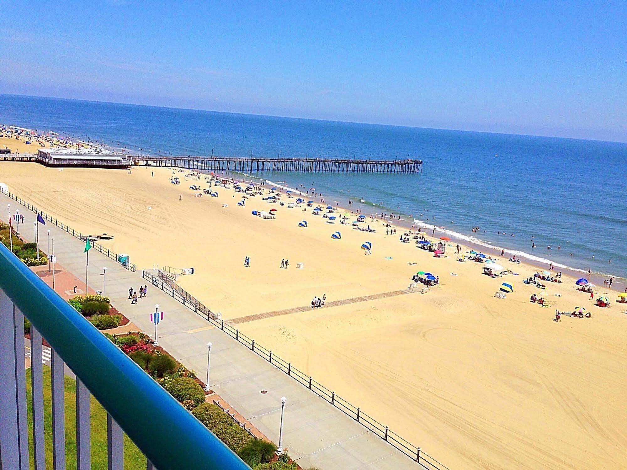 Baymont By Wyndham Virginia Beach Oceanfront Экстерьер фото